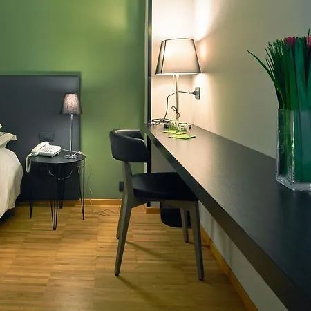 Hotel Smart